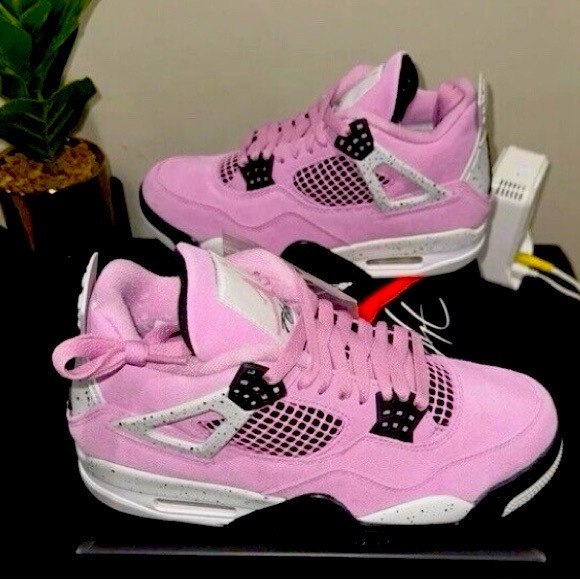 Jordan 4 Pink Orchid Women’s 8.5